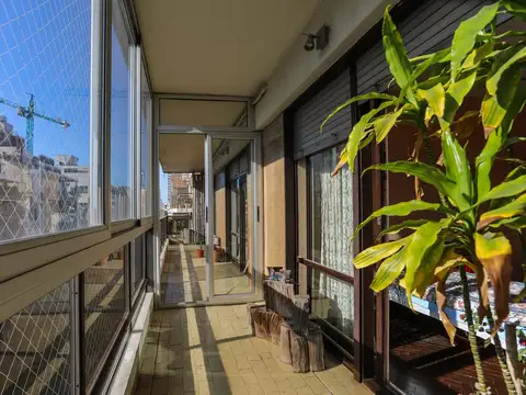 Venta Piso 12 Departamento 5 ambientes en Recoleta