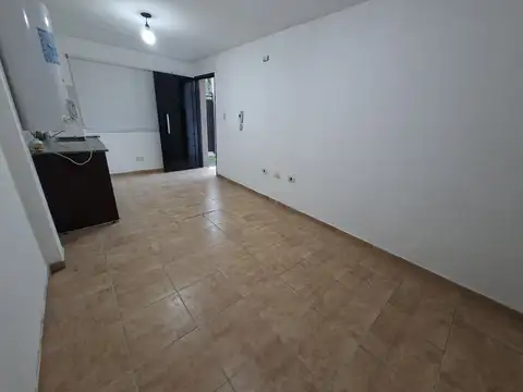 Departamento en Alquiler en San Antonio de Padua, $ 650.000