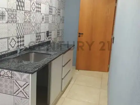 Laprida 500, Piso 0
