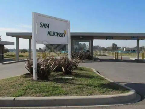 RBS.  GRAN LOTE INTERNO EN BARRIO SAN ALFONSO