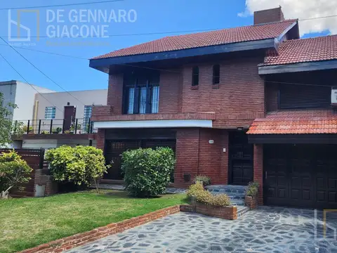 José Ingenieros  al 2100