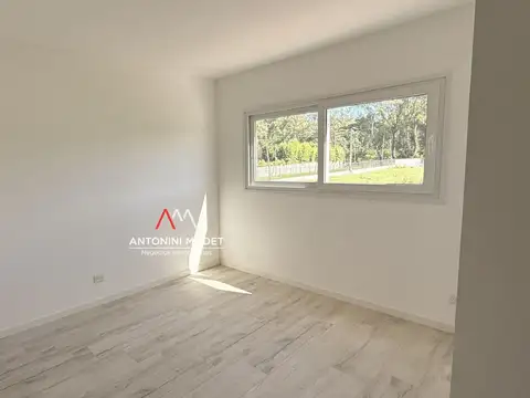 Departamento en Venta en Pilar, USD 168.000