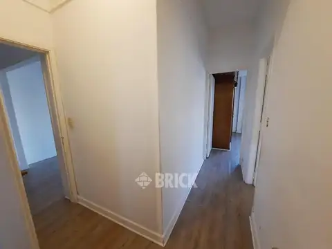 PH PISO EN CESPEDES AL 3000 - TODO TZA 190 M2 TOT FRENTE IMPEC BALCON TODO SOL