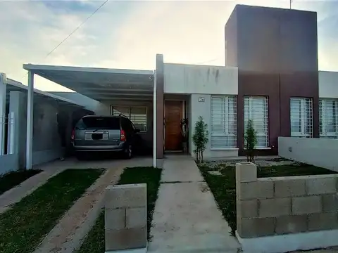 VENDE CASA CANCELADA EN LINIERS DE HORIZONTE ll