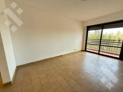 Departamento en Alquiler de 6 ambientes