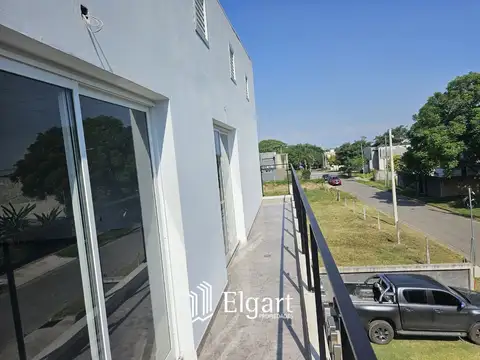 Oficina en Alquiler al Norte