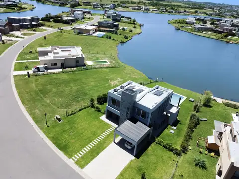 Country San Sebastian Area 11