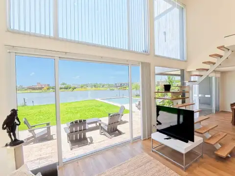 Casa en venta Country San Sebastian a la laguna