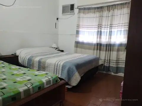 Depto Tipo Casa 4 ambientes con 2 baños