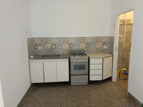 Depto Tipo Casa en Alquiler de 1 dormitorio