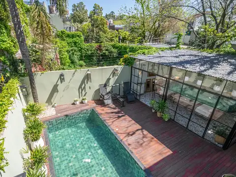 Casa en San Isidro 3 ambientes con pileta y jardin de invierno