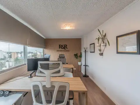Venta Oficina moderna San Martin centro