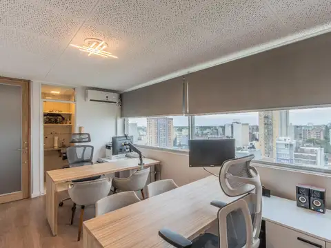 Oficina en Venta en Barrio Parque San Martín, USD 71.000