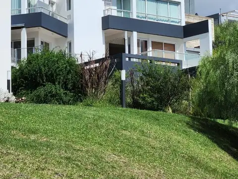 Casa en Alquiler de 4 dormitorios