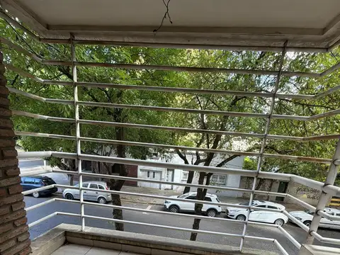 Departamento en Alquiler con 1 cocheras