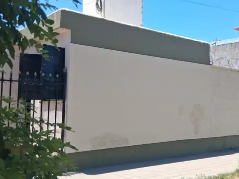 Casa en Venta en Godoy Cruz, USD 70.000