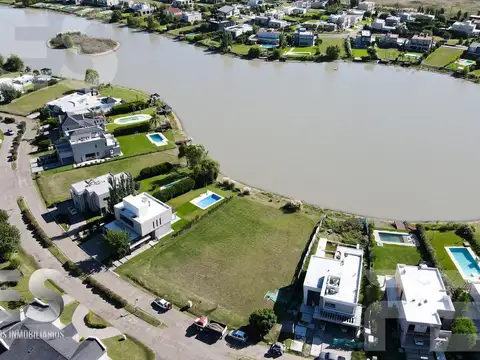 Terreno en Venta de 814,0 m2