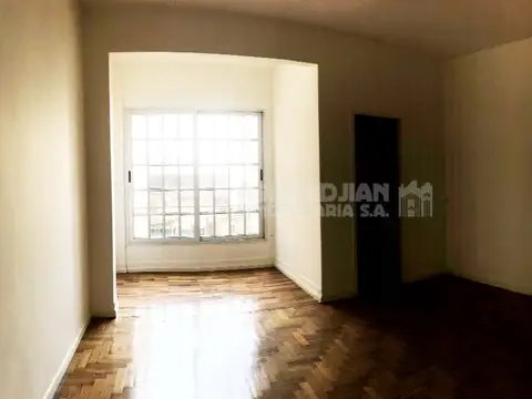 Departamento en Alquiler en San Nicolás, $ 680.000