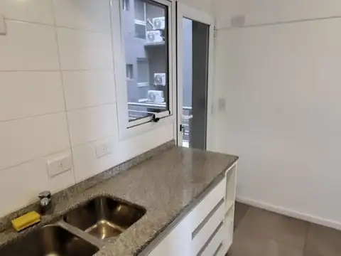 Departamento en Alquiler con 1 cocheras