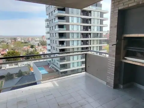 Departamento 3 dormitorios y cochera en ALQUILER