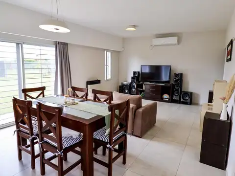 Casa en Venta en Funes, USD 118.000