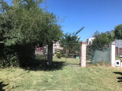 Quilmes nº 333 e/Adolfo Korn y San Lorenzo