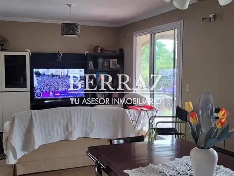 Oportunidad! Casa Venta a la laguna San Isidro Labrador Villanueva