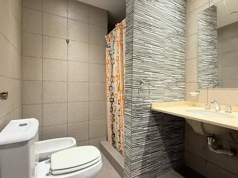 Depto Tipo Casa en Venta con 1 cocheras