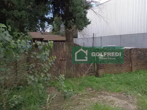 Terreno con casa a reciclar