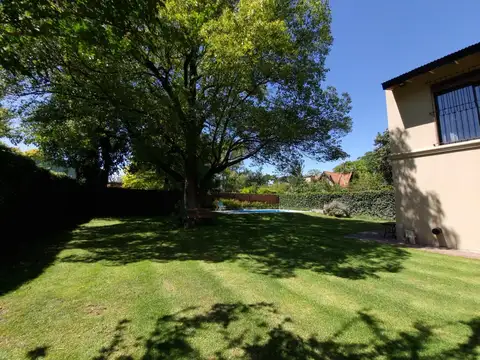 Casa en Venta en Don Torcuato, USD 285.000