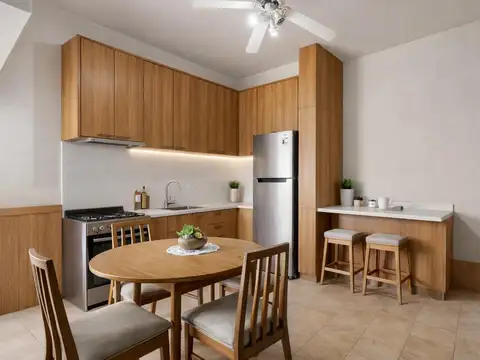 Casa 3 Ambientes con Patio y Cochera en Villa Santa Rita