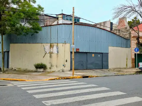 COCHERAS  FIJAS Y CUBIERTAS EN VENTA