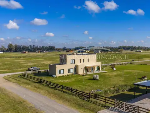 Casa en  Barrio Chacras de San Andres Villa Ruiz