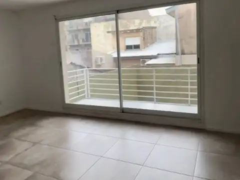 Departamento en Alquiler en Victoria Barrio Centro, $ 850.000