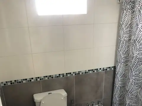 Departamento en Alquiler con 1 cocheras