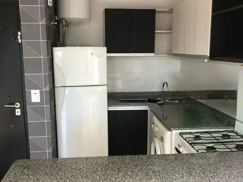 San Martin 300, Piso 7