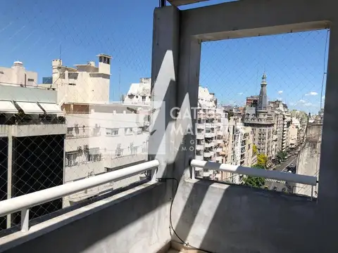 Muy luminoso y con amenities