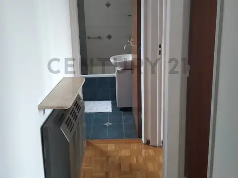 Departamento en Alquiler en Parque Chacabuco, USD 650