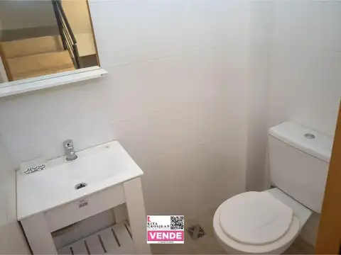 Casa 3 ambientes con 2 baños