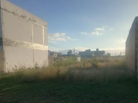 VENTA DE TERRENO EN ECOPUEBLO ALVEAR