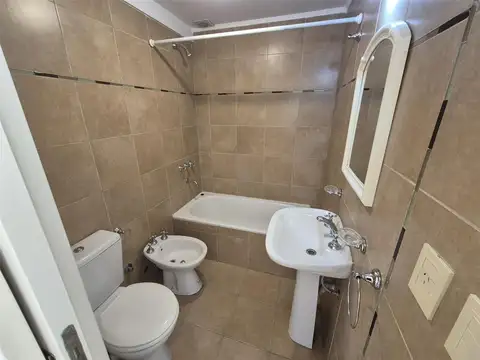 DEPARTAMENTO 1 AMBIENTE - BANFIELD - ESTE, GRAN BS. AS. SUR