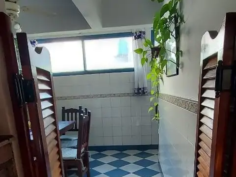 Depto Tipo Casa 5 ambientes con 3 baños
