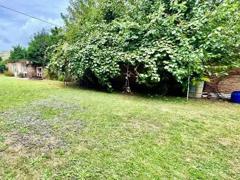 Venta Casa en Cañuelas Centro sobre lote de 487 m2
