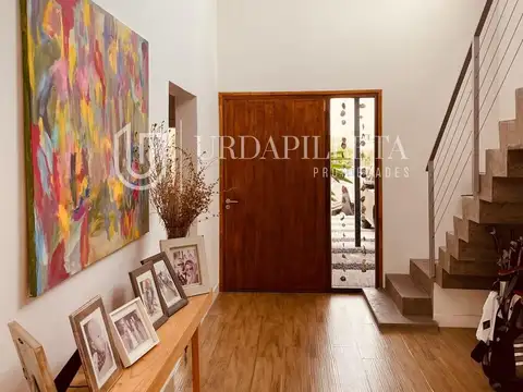 Casa en venta en La Calesa - Pilara