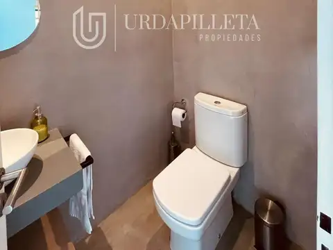 Casa en Venta al Oeste
