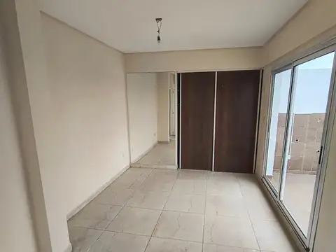 Departamento en Alquiler en Villa Real, $ 750.000