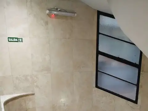 Oficina en Venta al Este