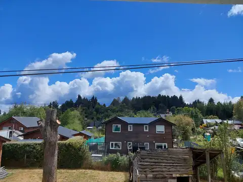 Casa en Venta con 5 cocheras