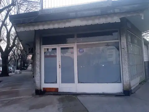 Local en Venta 55 años