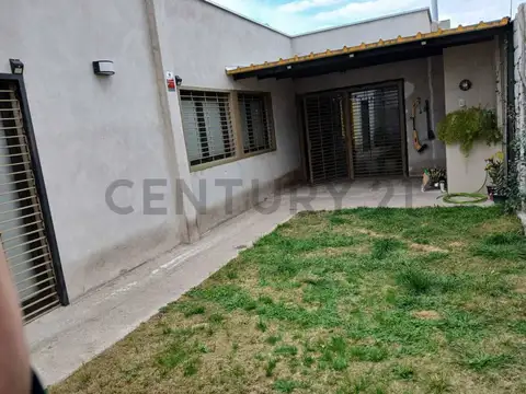 Casa en calle Regalado Olguin Barrio privado Casas del Alto